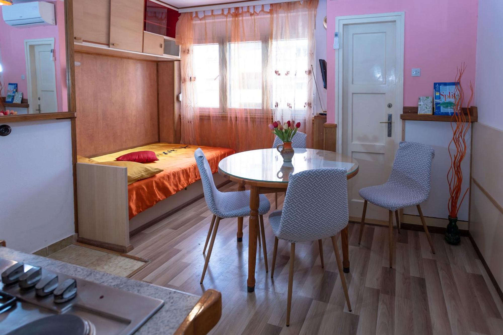 D Apartment Split Eksteriør billede